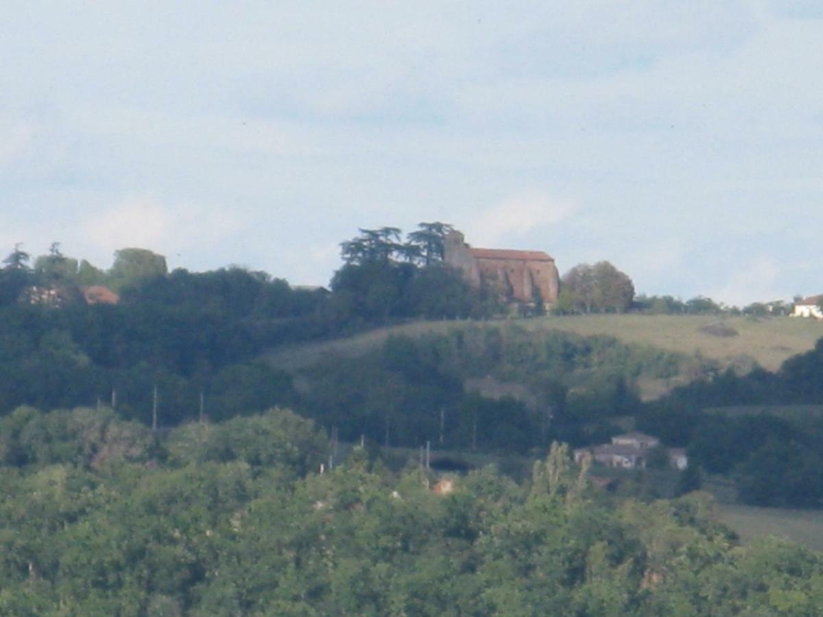 Le Guitou Villa Monlezun ภายนอก รูปภาพ